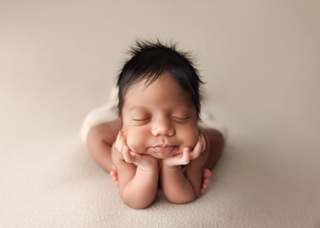 Newborn boy froggy pose